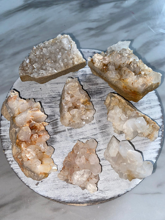Large Quartz Cluster