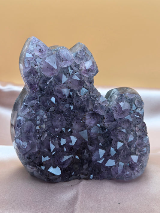 Hand Carved Amethyst Cat Carving | Opt E